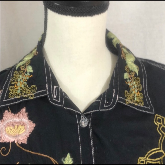 Johnny Was Embroidered Flare Sleeved Floral Blouse - Picture 5 of 7